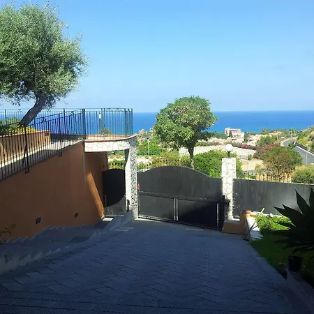 圣巴巴拉公寓 *