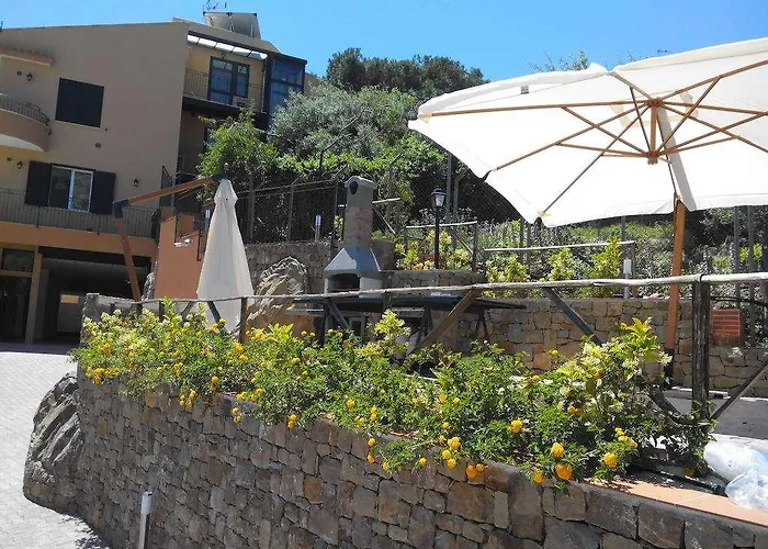 Santa Barbara Lägenhet Cefalù