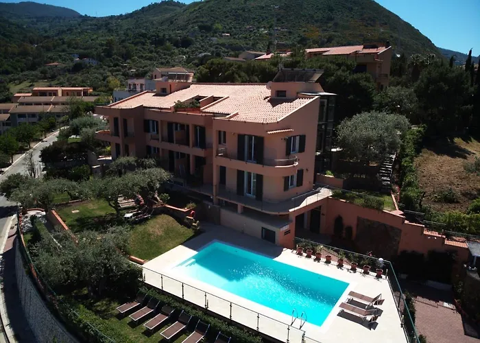 Santa Barbara Lägenhet *