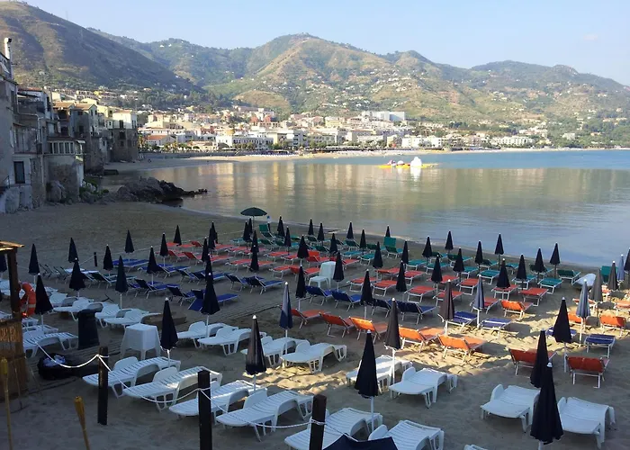 Lägenhet Santa Barbara Cefalù