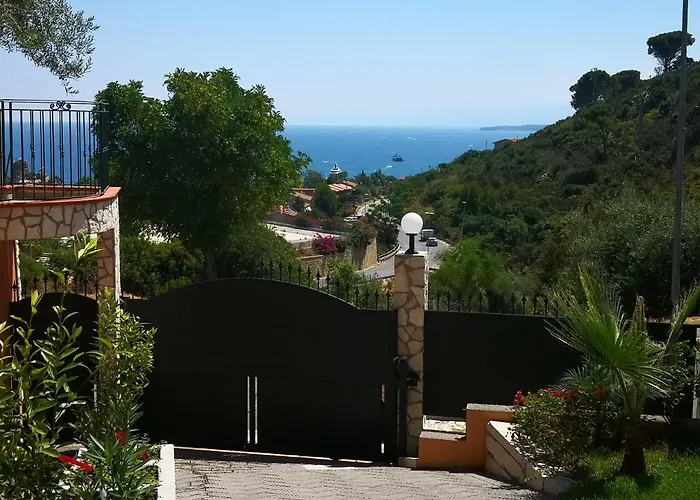 Lägenhet Santa Barbara Cefalù